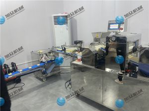 寧波廖老板酥餅機(jī)生產(chǎn)線(xiàn)已調(diào)試完畢，已投入生產(chǎn)